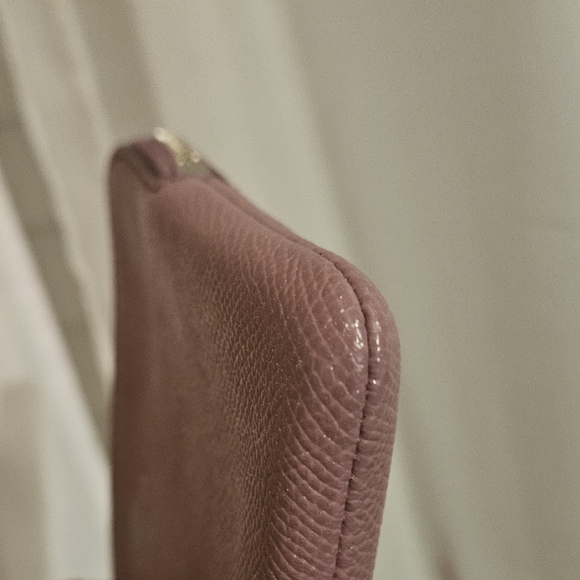 Coach Mauve Zip Wristlet - NWOT - Picture 7 of 9